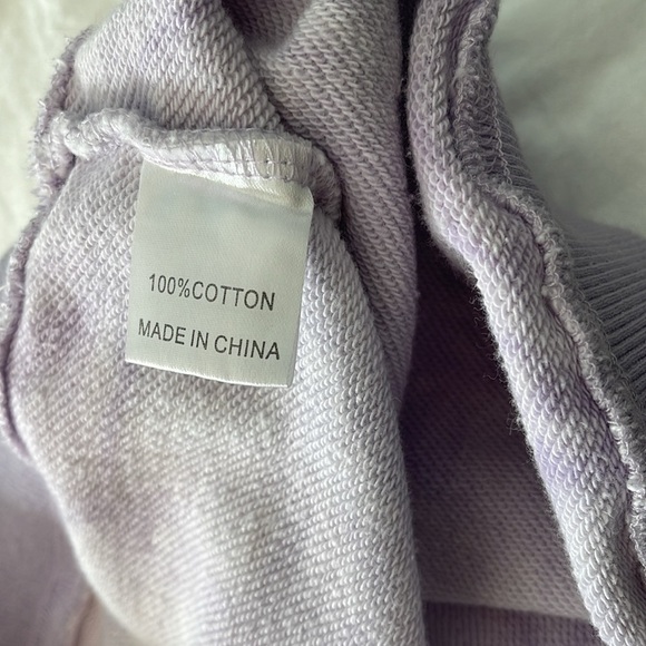 5 for $25 Princess Polly Tie Dye Oversized Crew Neck Sweatshirt Purple‎ Size 4 - Picture 4 of 7